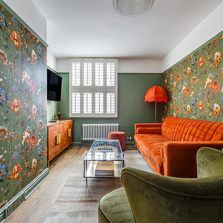 Insta-Worthy Loft On Historic Chester Rows, Sleeps 4 & Free Parking Exterior photo