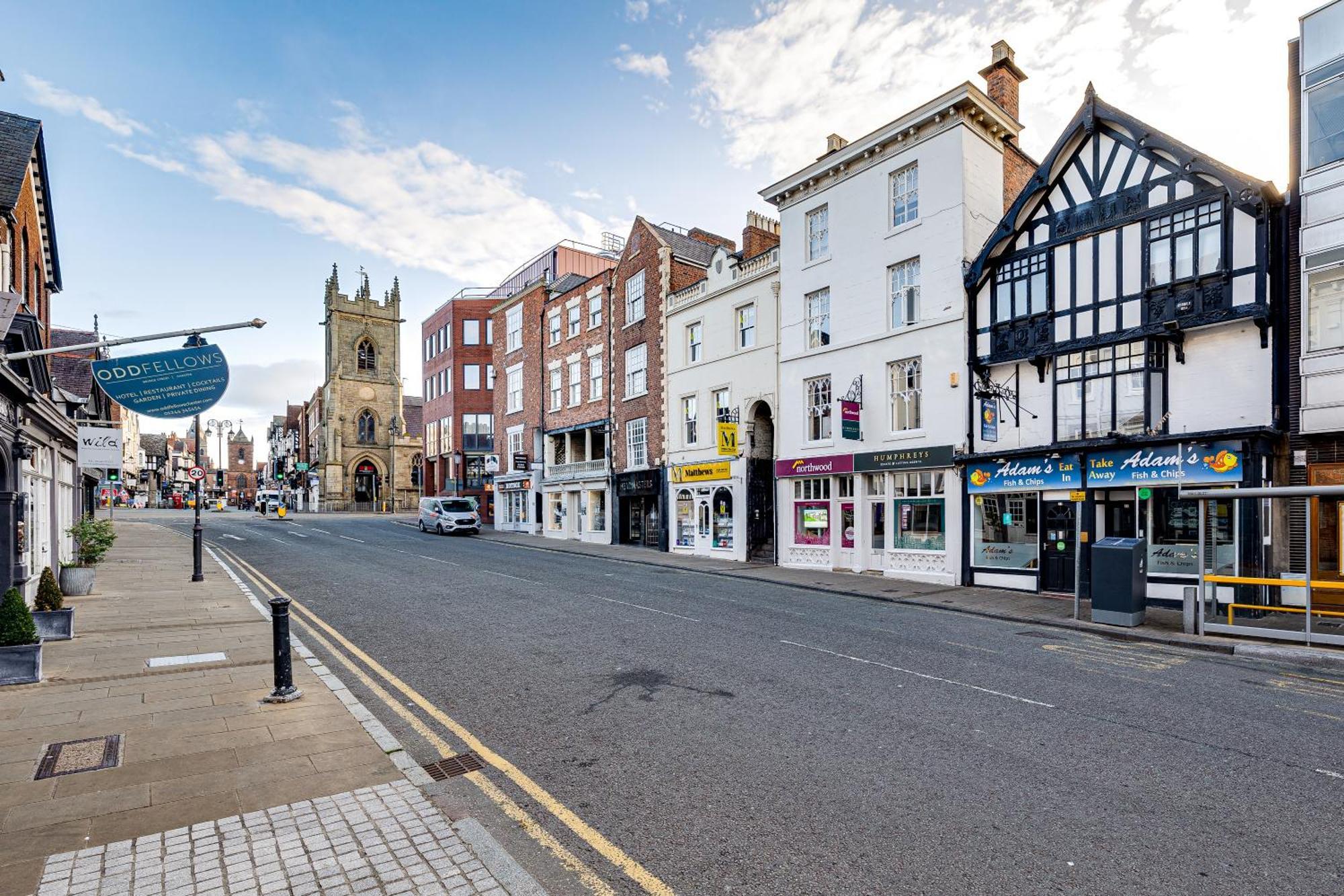 Insta-Worthy Loft On Historic Chester Rows, Sleeps 4 & Free Parking Exterior photo